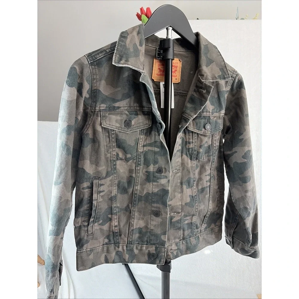 Levis‎ Trucker Jacket Youth Medium Camo Distressed Denim Boys 10-12 7747-650